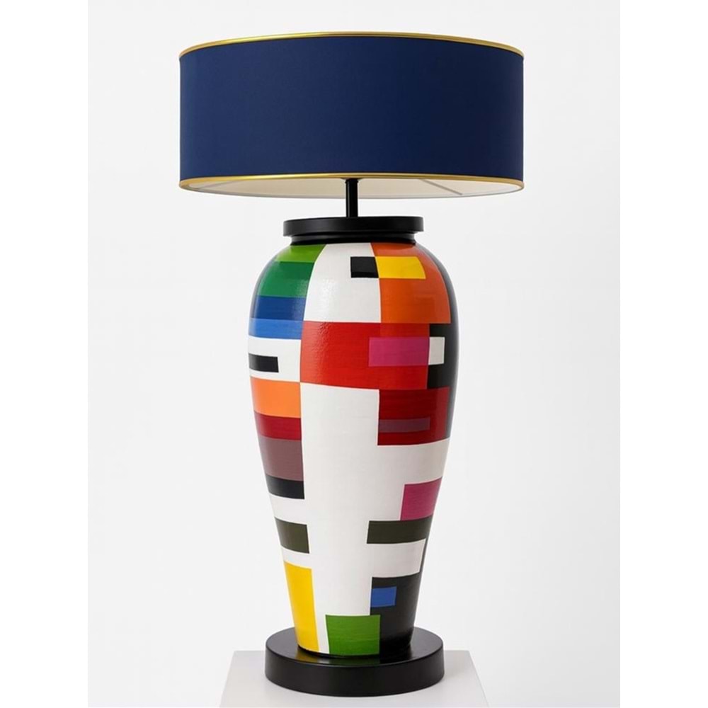 Siyah Çizgi Desenli Abajur 85 cm